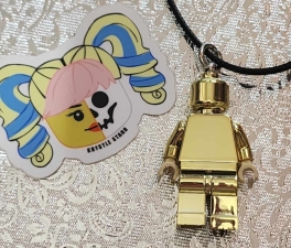 Gold mini fig necklace