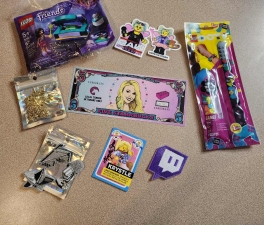 Holiday Pack (28/30)